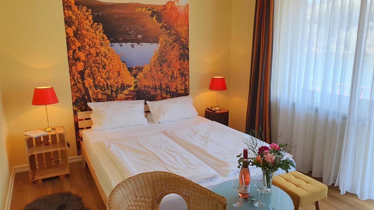 Hotel "Zum Moseltal" Mehring  Exteriör bild