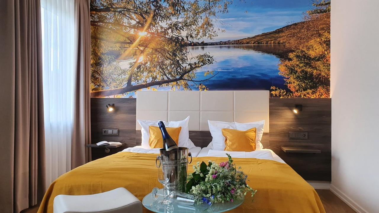 Hotel "Zum Moseltal" Mehring  Exteriör bild