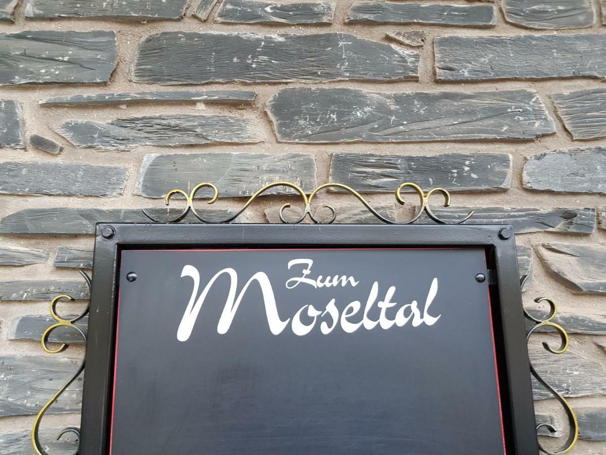 Hotel "Zum Moseltal" Mehring  Exteriör bild