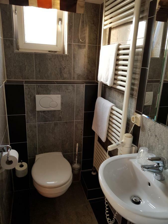 Hotel "Zum Moseltal" Mehring  Exteriör bild